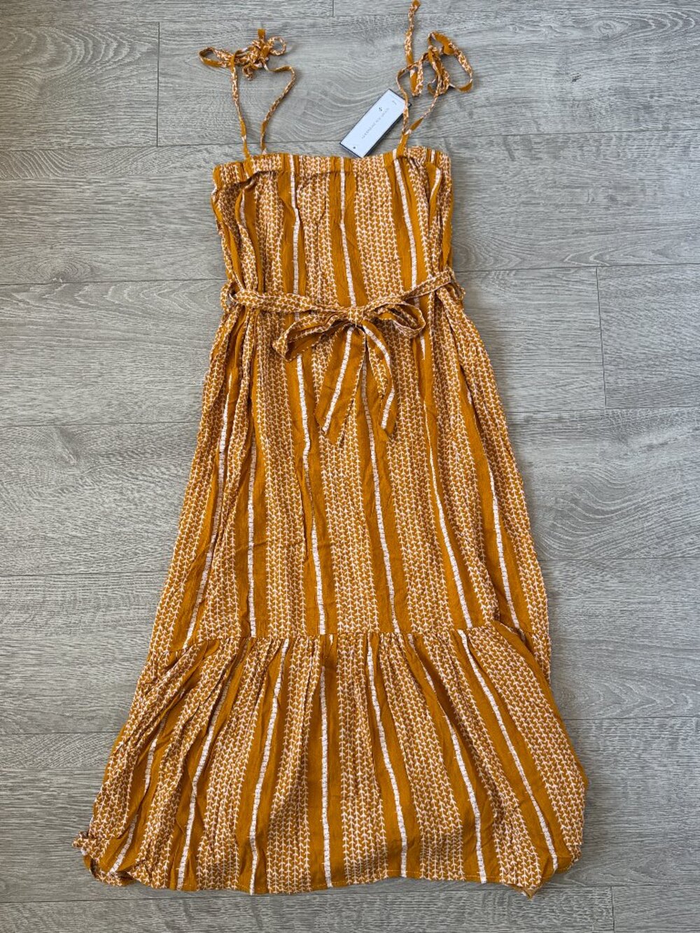 NWT Goodnight Macaroon Mustard Geometric Tiered Maxi Dress S